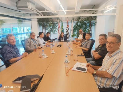 Sindicato dos Tecnólogos e Atecnólogos se reúnem com presidente do Crea-SP