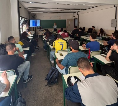 Sindicato promove palestra sobre segurança no trânsito na Fatec-SP
